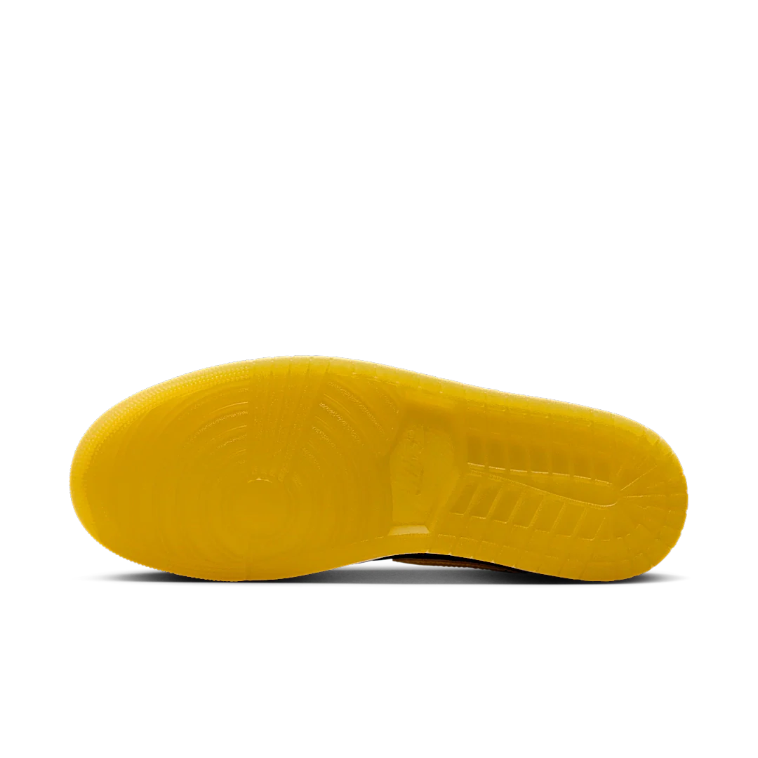 Air Jordan 1 Mid New Love (2025) - Image 4