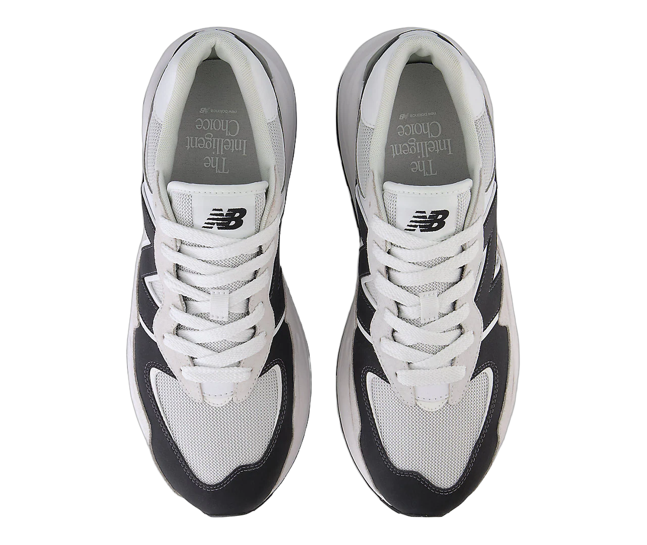 New Balance 57/40 White Black - Image 4