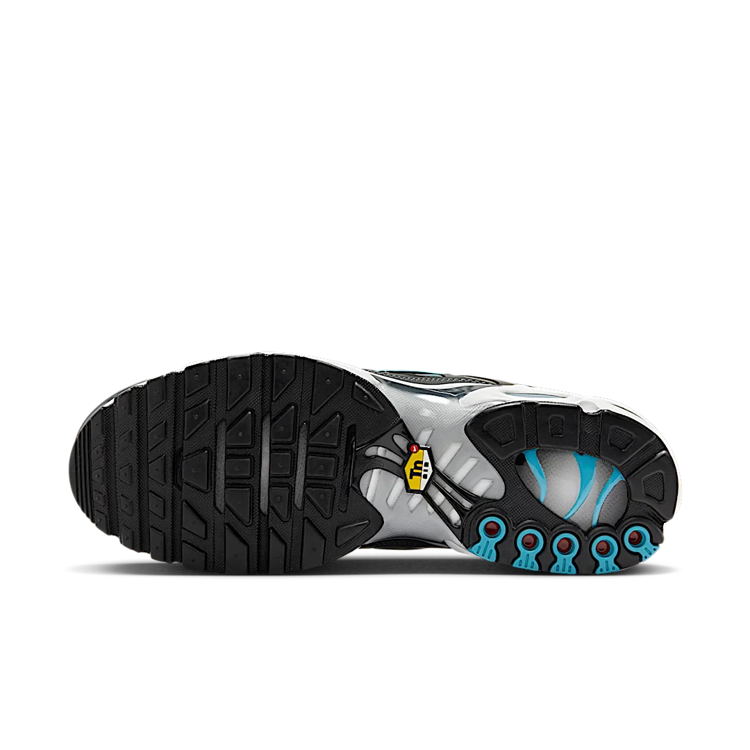 Nike Air Max Plus Iridescent - Image 4