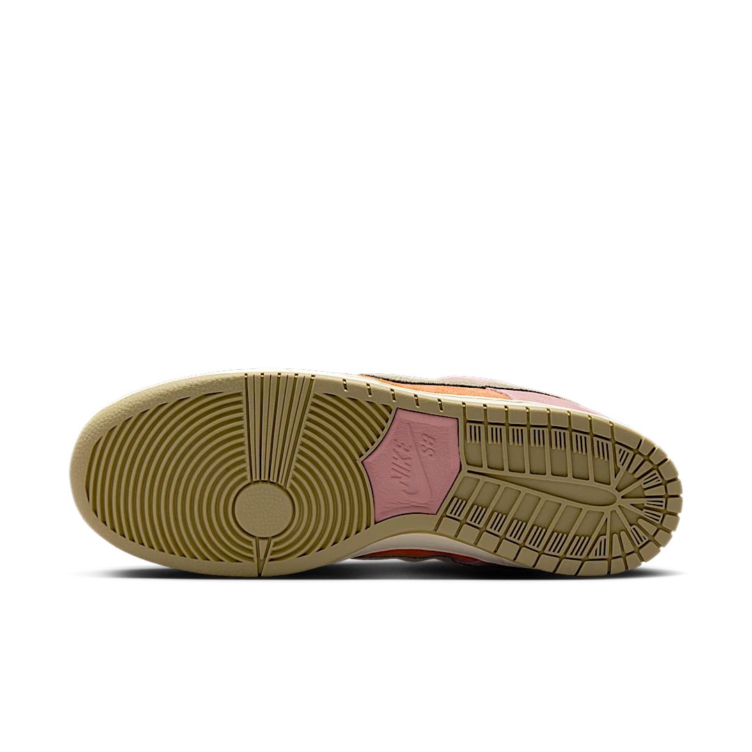 Nike SB Dunk Low Red Stardust - Image 4