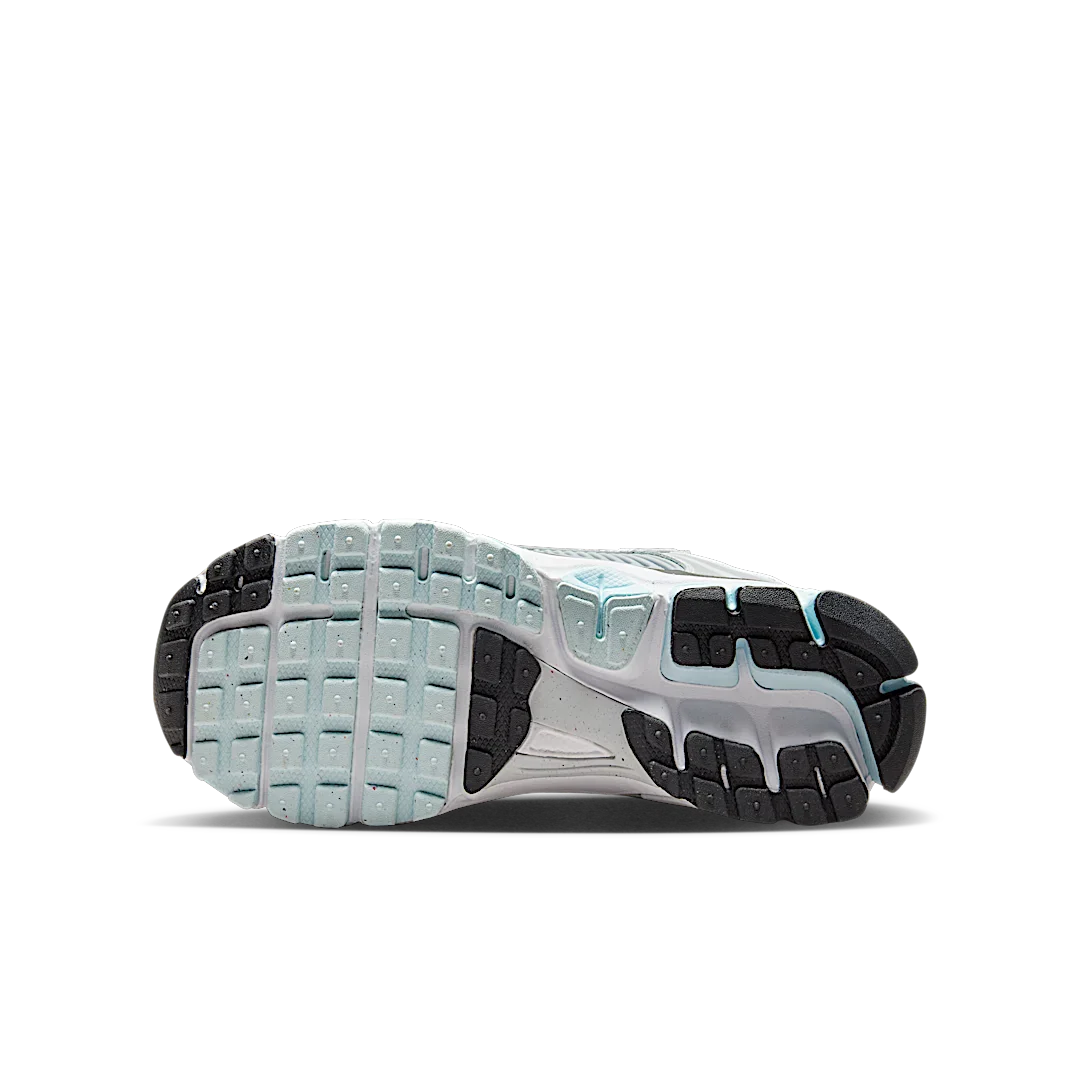 Nike Vomero 5 Pure Platinum Glacier Blue Wolf Grey Metallic Silver - Image 4