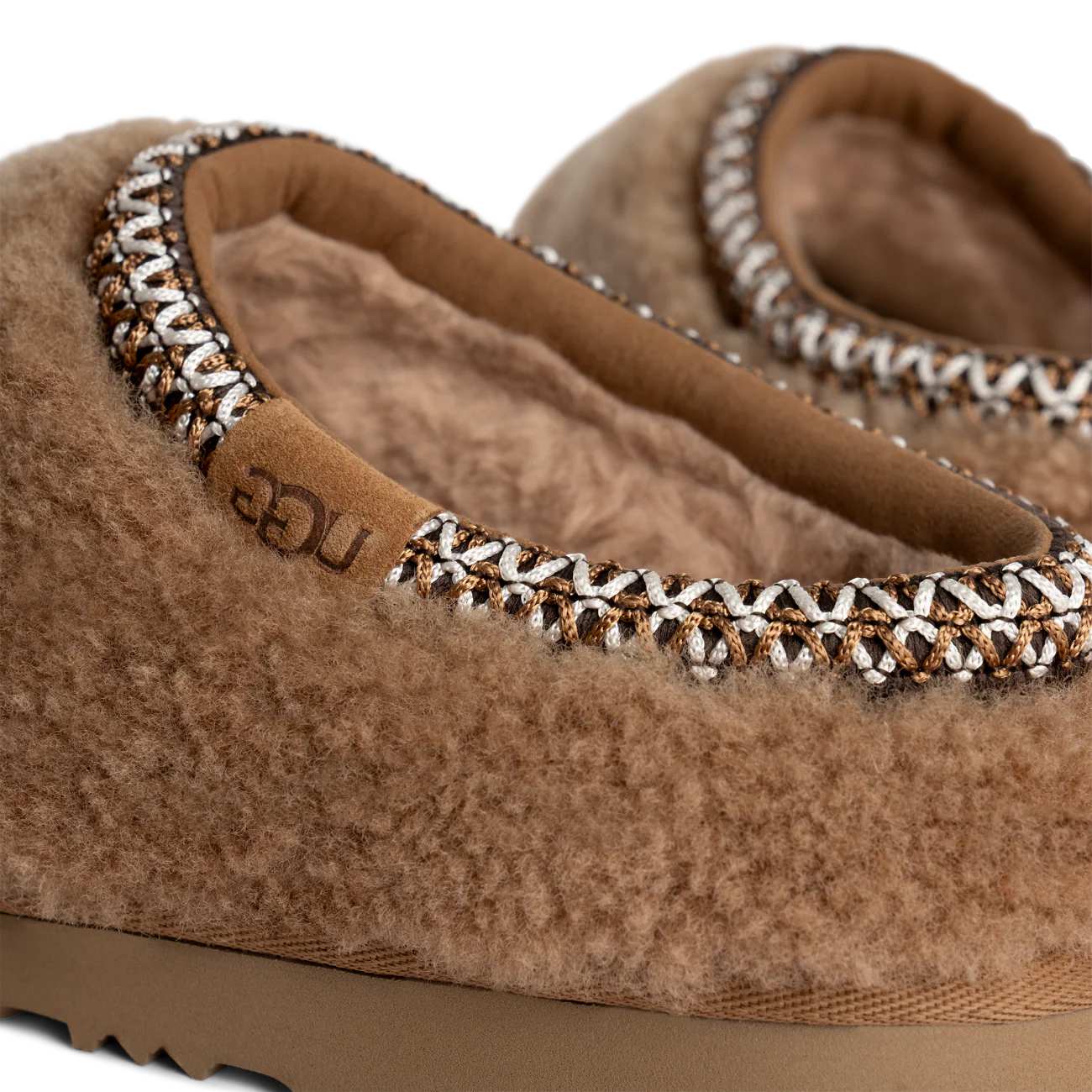 UGG Tasman Maxi Curly Slipper Chestnut - Image 4